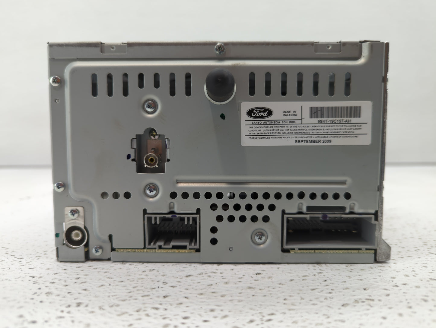 2008-2008 Ford Escape Am Fm Cd Player Radio Receiver - Oemusedautoparts1.com