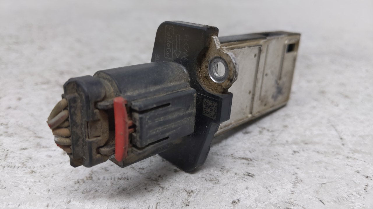 2005-2012 Ford Escape Mass Air Flow Meter Maf - Oemusedautoparts1.com