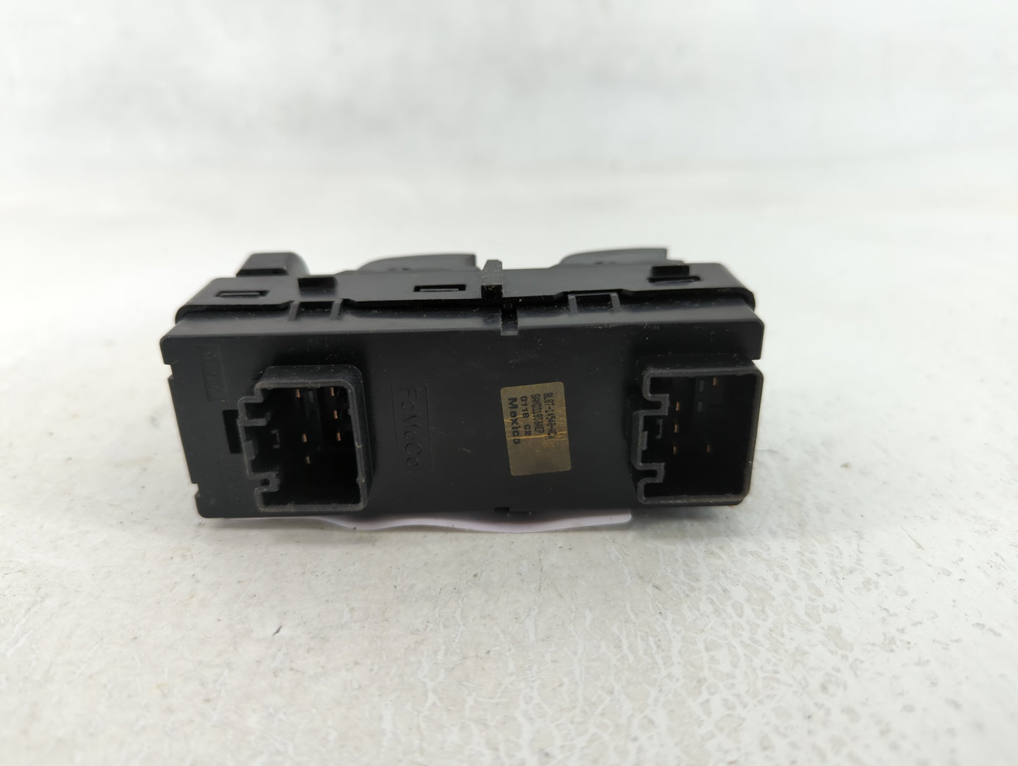 2008-2012 Ford Escape Master Power Window Switch Replacement Driver Side Left P/N:8L8T-14540-ACW Fits OEM Used Auto Parts -