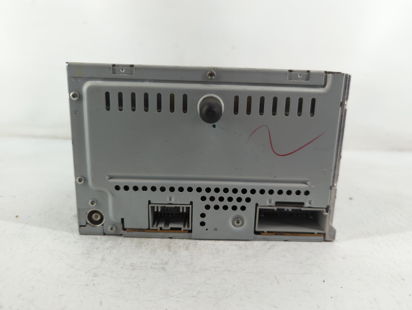 2008 Ford Escape Radio AM FM Cd Player Receiver Replacement P/N:8L8T-19C108-AL Fits OEM Used Auto Parts - Oemusedautoparts1.