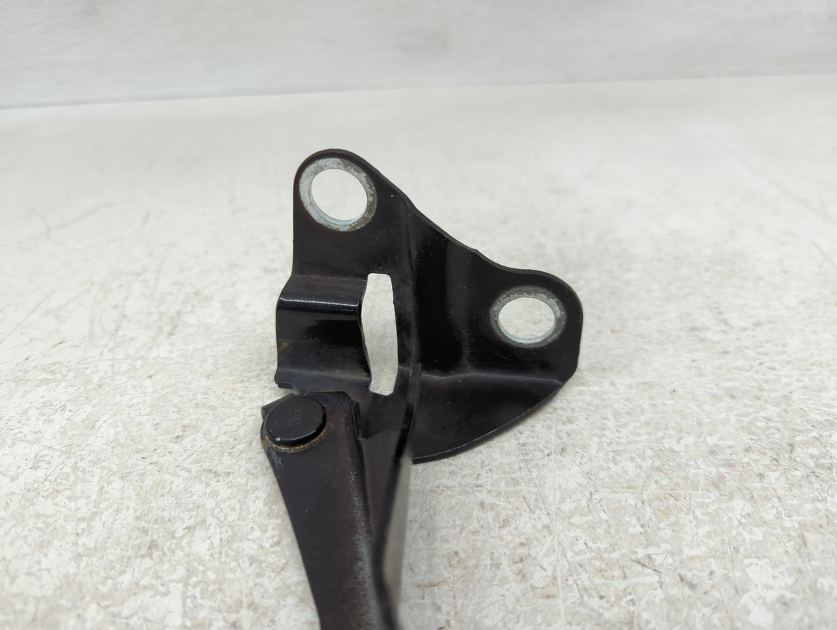 2008 Ford Escape Passenger Hood Hinge - Oemusedautoparts1.com