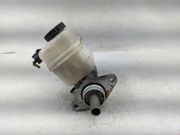 2006-2010 Ford Explorer Brake Master Cylinder