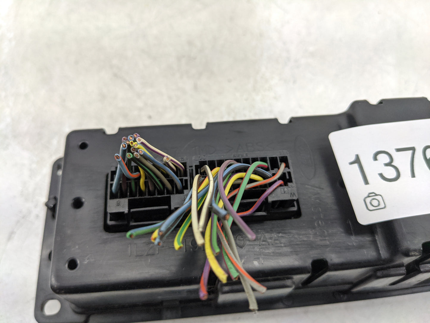 2007-2010 Ford Explorer Climate Control Module Temperature AC/Heater Replacement Fits Fits 2007 2008 2009 2010 OEM Used Auto