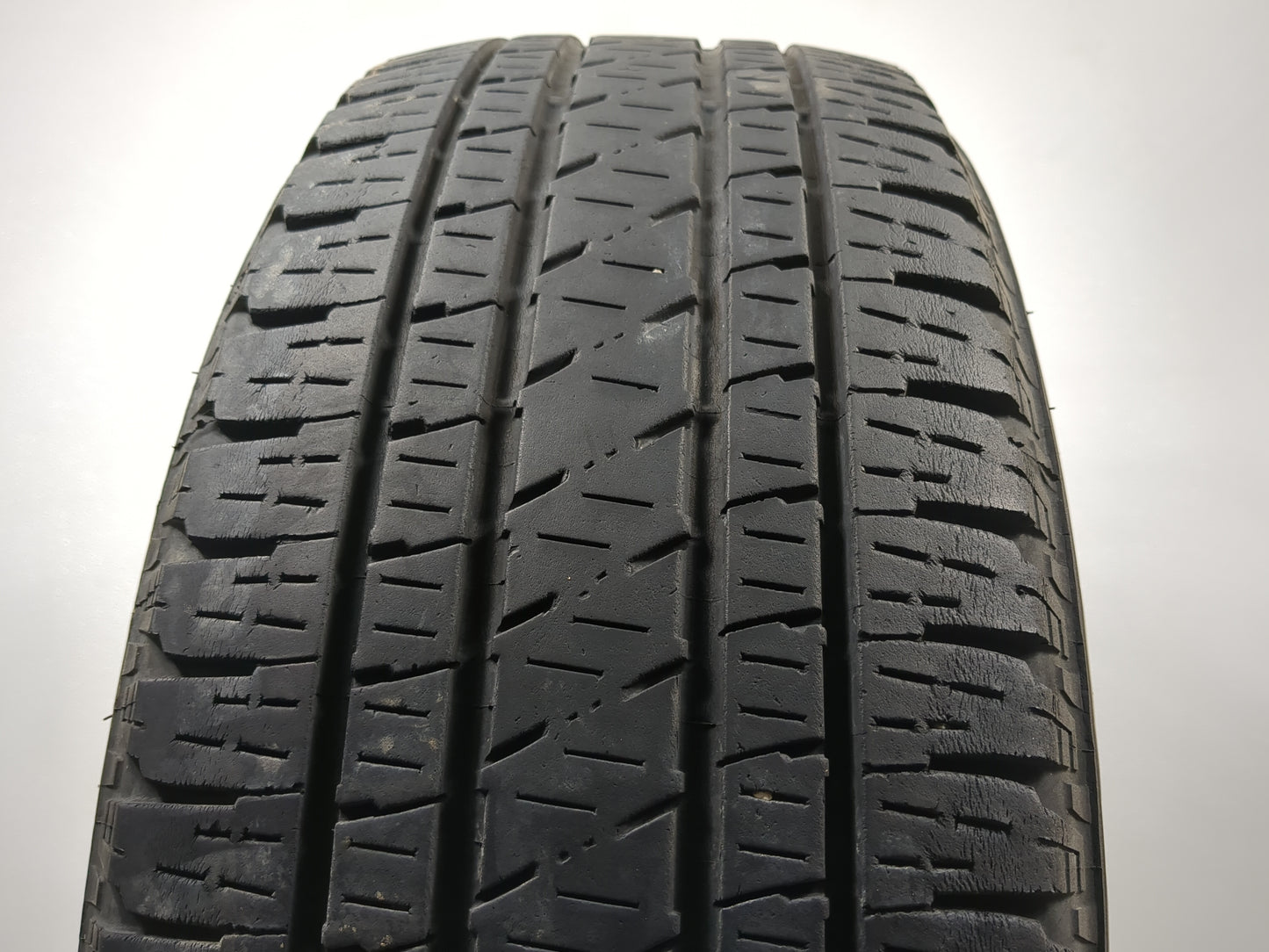 Used Tire P245/65R17 BRIDGESTONE DUELER H/L ALENZA PLUS 105H - Tread Depth 8/32 - Oemusedautoparts1.com