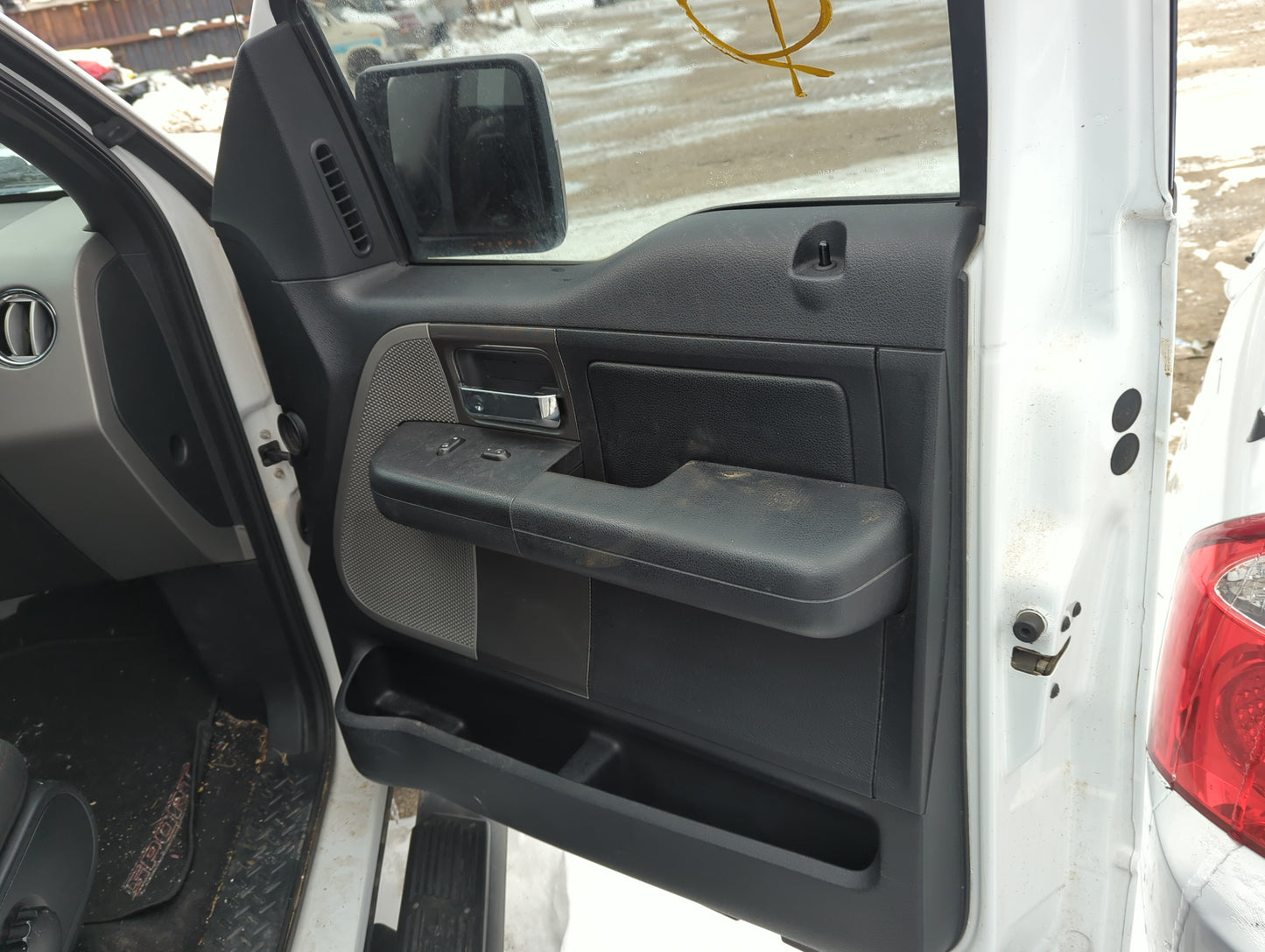 2008 Ford F-150 Front Right Passenger Interior Door Panel Trim - Oemusedautoparts1.com