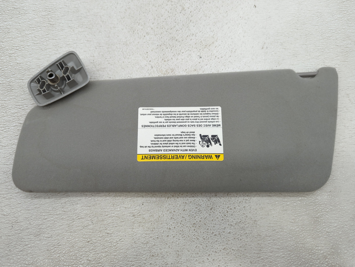 2004-2008 Ford F-150 Sun Visor Shade Replacement Passenger Right Mirror Fits Fits 2004 2005 2006 2007 2008 OEM Used Auto Par