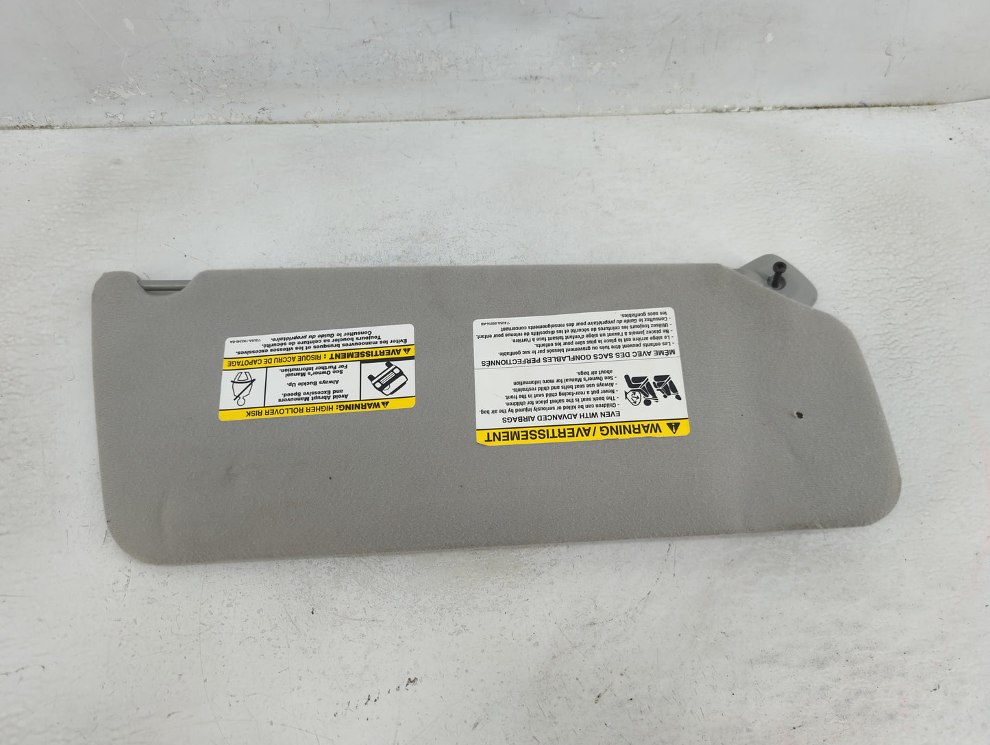 2004-2008 Ford F-150 Sun Visor Shade Replacement Driver Left Mirror Fits Fits 2004 2005 2006 2007 2008 OEM Used Auto Parts -