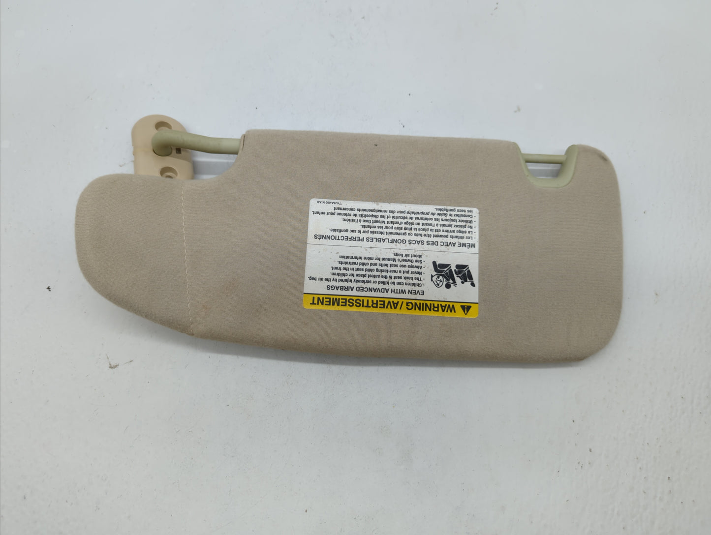 2006-2009 Ford Fusion Sun Visor Shade Replacement Passenger Right Mirror Fits Fits 2006 2007 2008 2009 OEM Used Auto Parts -