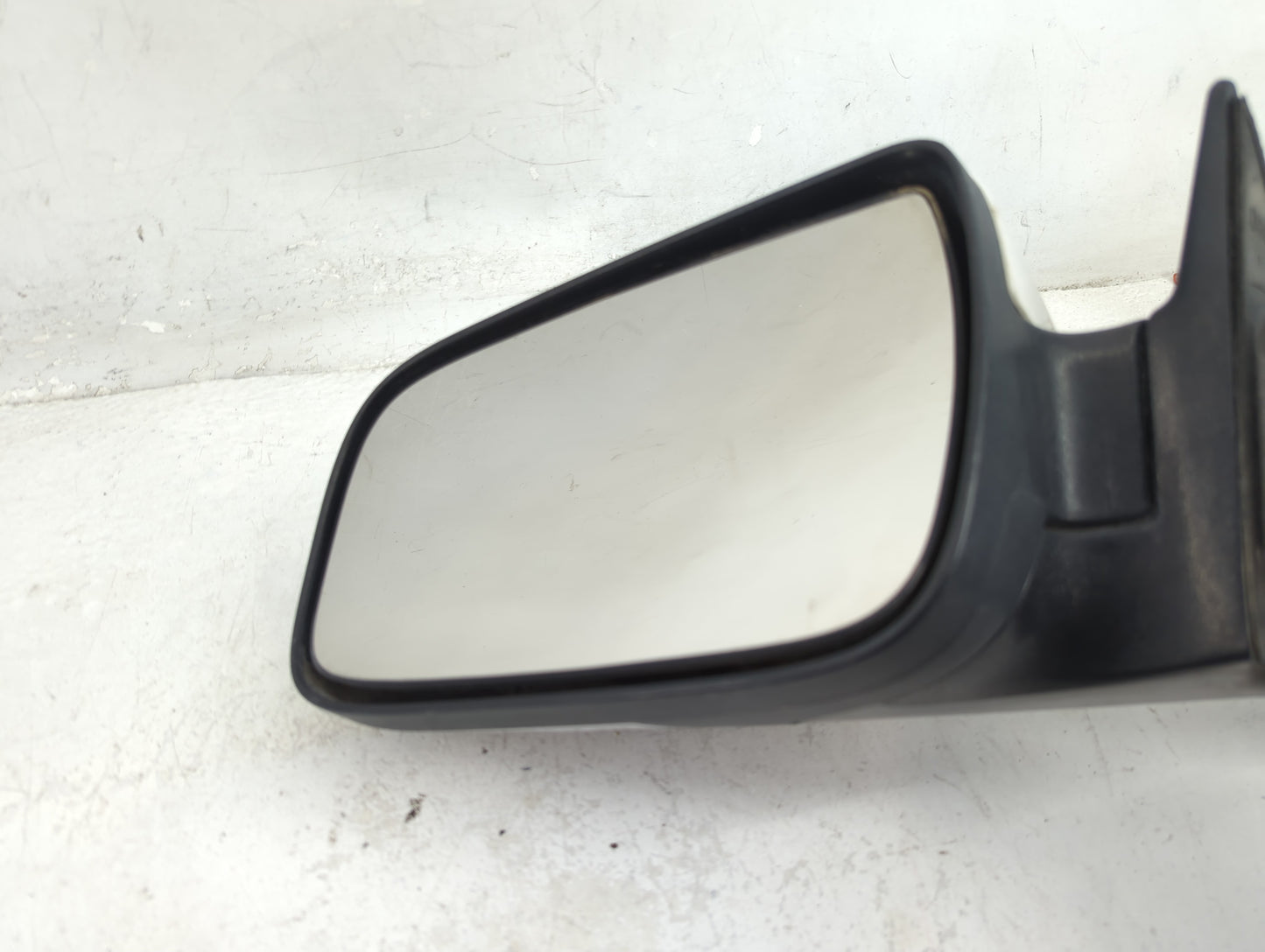 2008-2009 Ford Taurus Driver Side View Mirror - Left Door Mirror OEM Used - Oemusedautoparts1.com