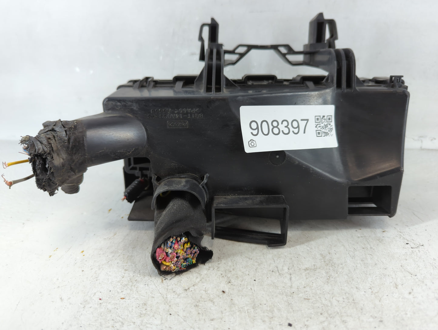 2008-2009 Ford Taurus Fusebox Fuse Box Panel Relay Module P/N:8G1T-14A003-AC Fits Fits 2008 2009 OEM Used Auto Parts - Oemus