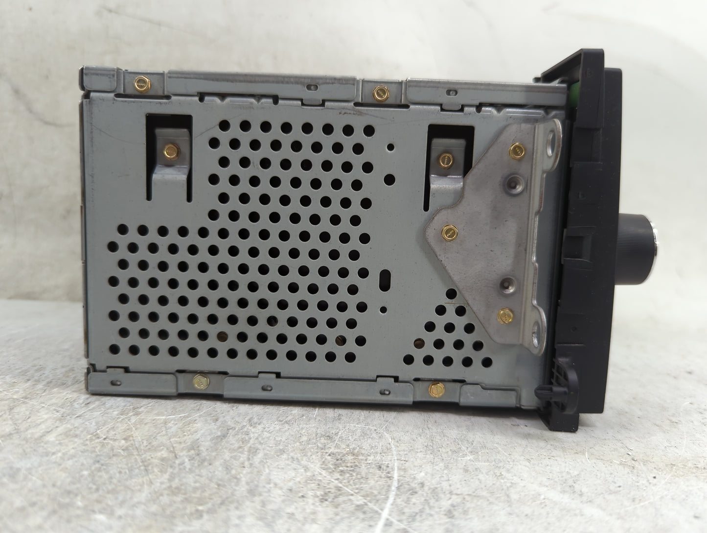 2008-2009 Ford Taurus X Radio AM FM Cd Player Receiver Replacement P/N:8F9T-18C869-FB 28129492 Fits Fits 2008 2009 OEM Used