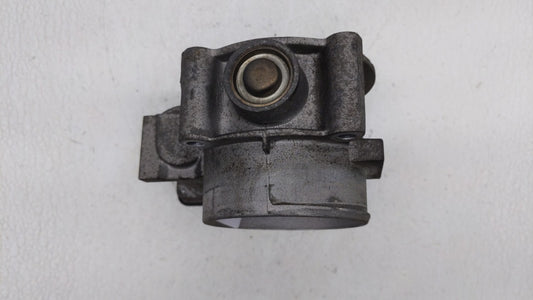 2008-2009 Ford Taurus X Throttle Body P/N:7T4E-9F991-FA 7T4E-9F991-GA Fits Fits 2007 2008 2009 2010 2011 2012 2013 2014 OEM Used Auto Parts