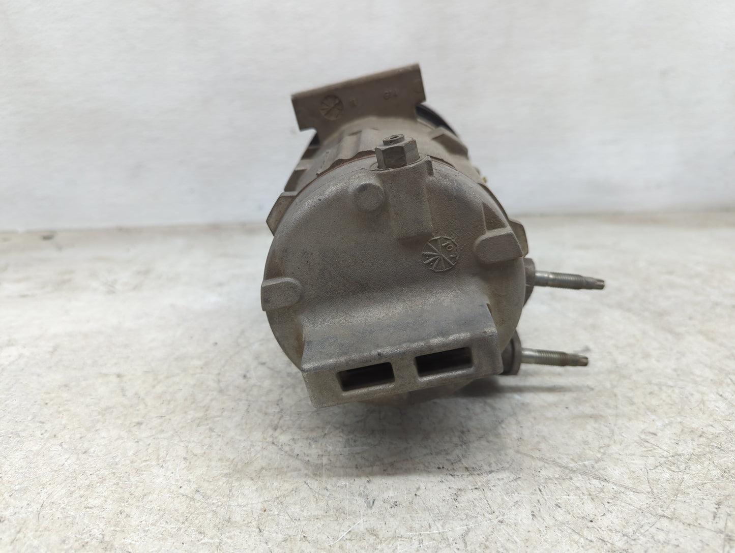 2008-2009 Ford Taurus X Air Conditioning A/c Ac Compressor Oem - Oemusedautoparts1.com