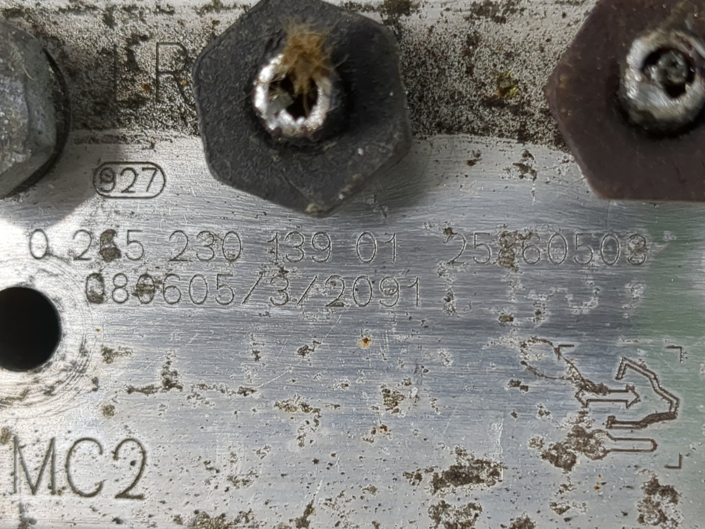 2007-2008 Gmc Acadia ABS Pump Control Module Replacement P/N:0 265 230 139 01 0 265 950 925 Fits Fits 2007 2008 OEM Used Aut