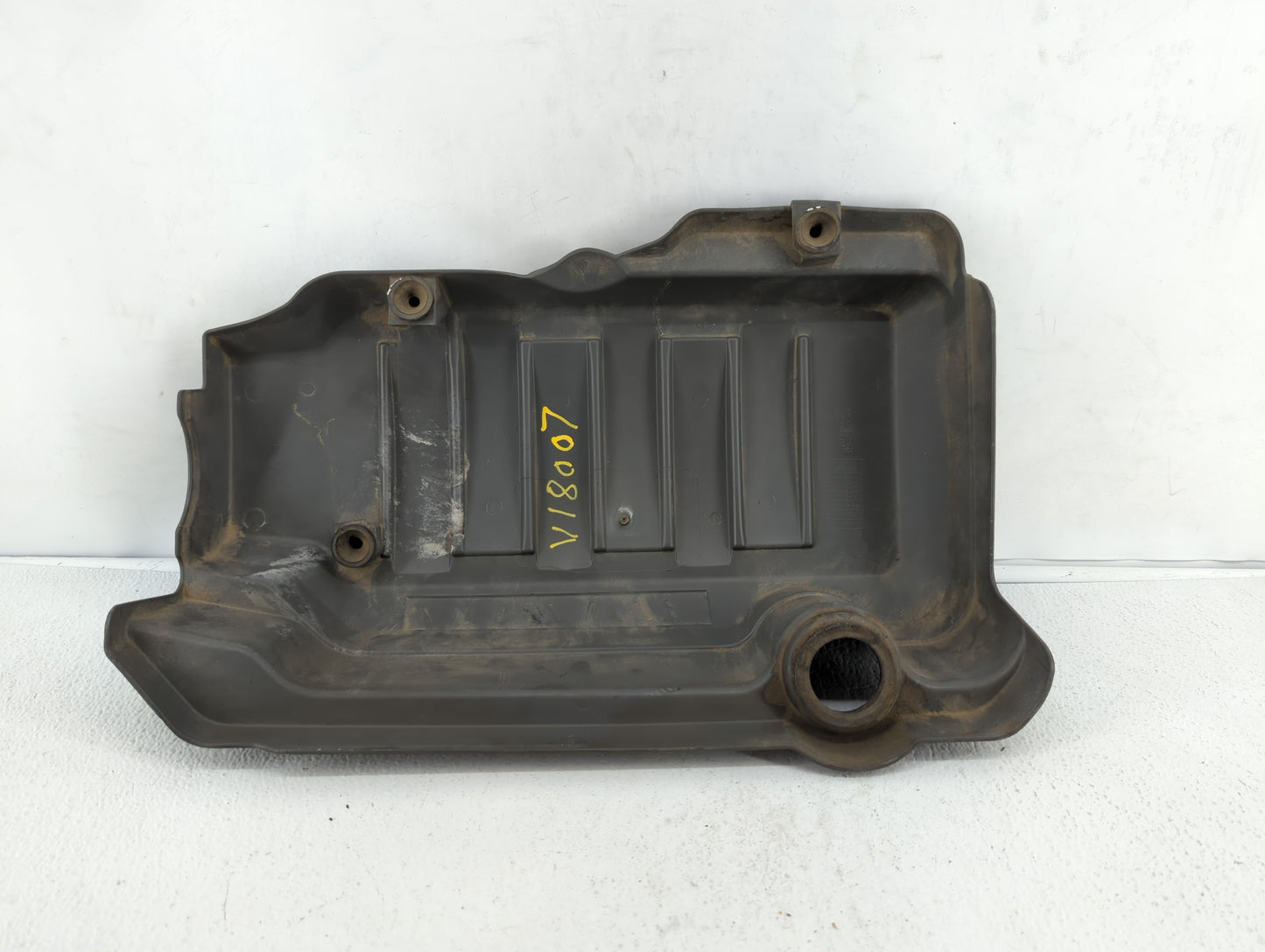 2008 Gmc Acadia Engine Cover - Oemusedautoparts1.com