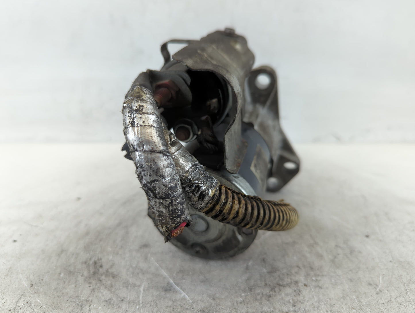 2007-2017 Gmc Acadia Car Starter Motor Solenoid OEM P/N:M000T36571 12601721 Fits OEM Used Auto Parts - Oemusedautoparts1.com