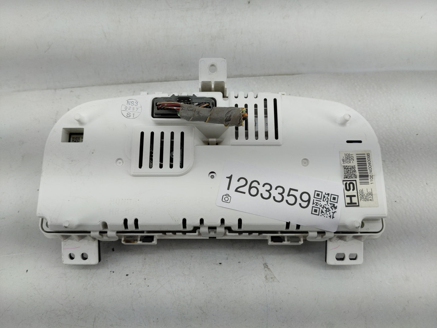 2006-2011 Honda Civic Instrument Cluster Speedometer Gauges P/N:HR-0350-201 Fits Fits 2006 2007 2008 2009 2010 2011 OEM Used