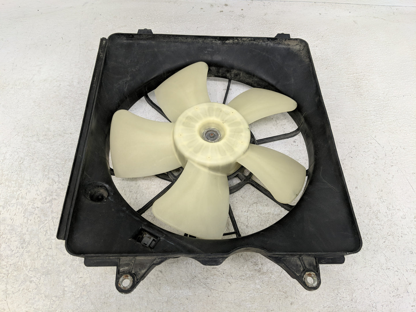 2006-2011 Honda Civic Electric Radiator Cooling Fan Motor Assembly P/N:168000-8040 Fits Fits 2006 2007 2008 2009 2010 2011 O