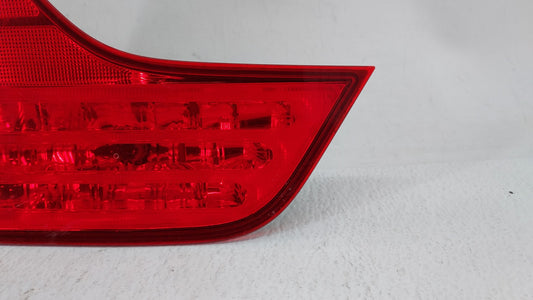 2006-2011 Honda Civic Tail Light Assembly Passenger Right OEM Fits Fits 2006 2007 2008 2009 2010 2011 OEM Used Auto Parts