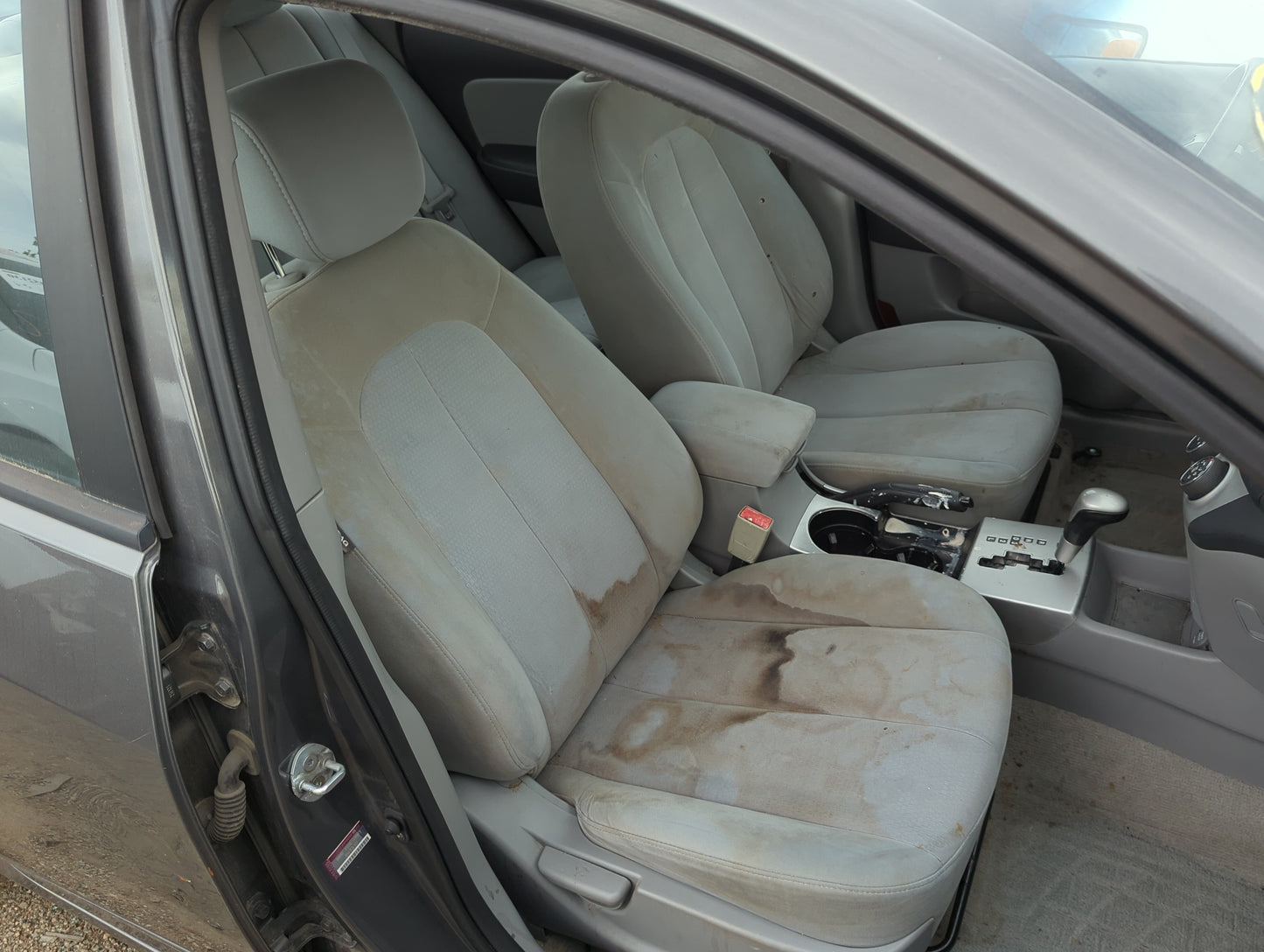 2008 Hyundai Elantra Front Right Passenger Interior Door Panel Trim - Oemusedautoparts1.com