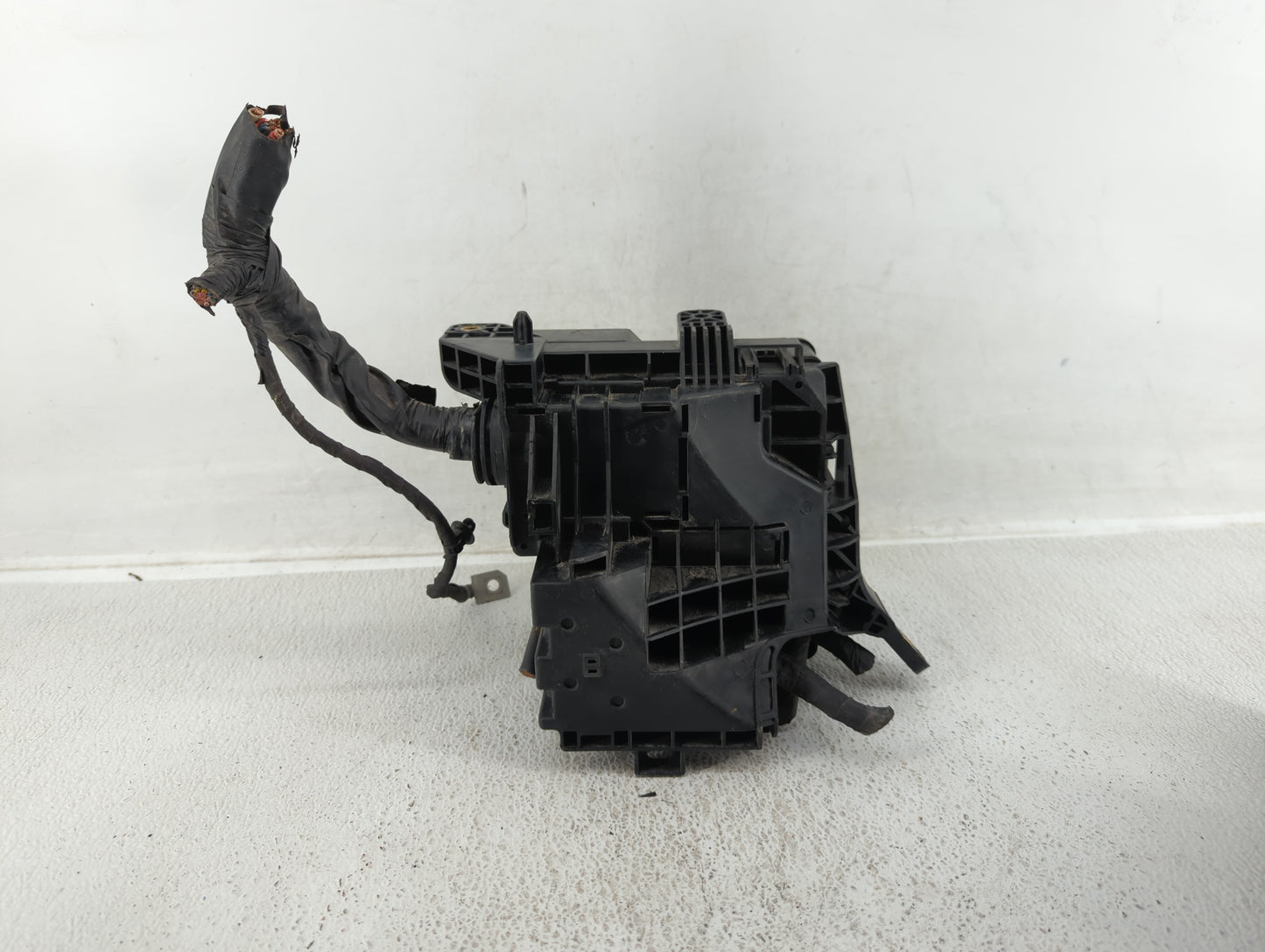 2008 Hyundai Elantra Fusebox Fuse Box Panel Relay Module Fits OEM Used Auto Parts - Oemusedautoparts1.com