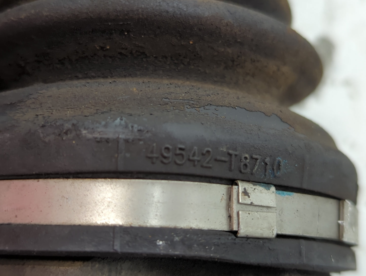 2007-2010 Hyundai Elantra Axle Shaft Front Driver Cv C/v - Oemusedautoparts1.com