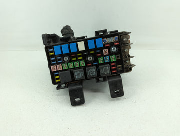 2008-2010 Hyundai Sonata Fusebox Fuse Box Panel Relay Module P/N:91950-3K540 91950-3K750 Fits Fits 2008 2009 2010 OEM Used Auto Parts