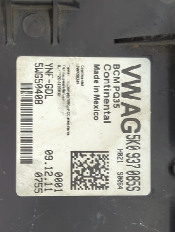 2007-2008 Hyundai Tucson Body Control Module Bcm Inner Cabin Fuse Box