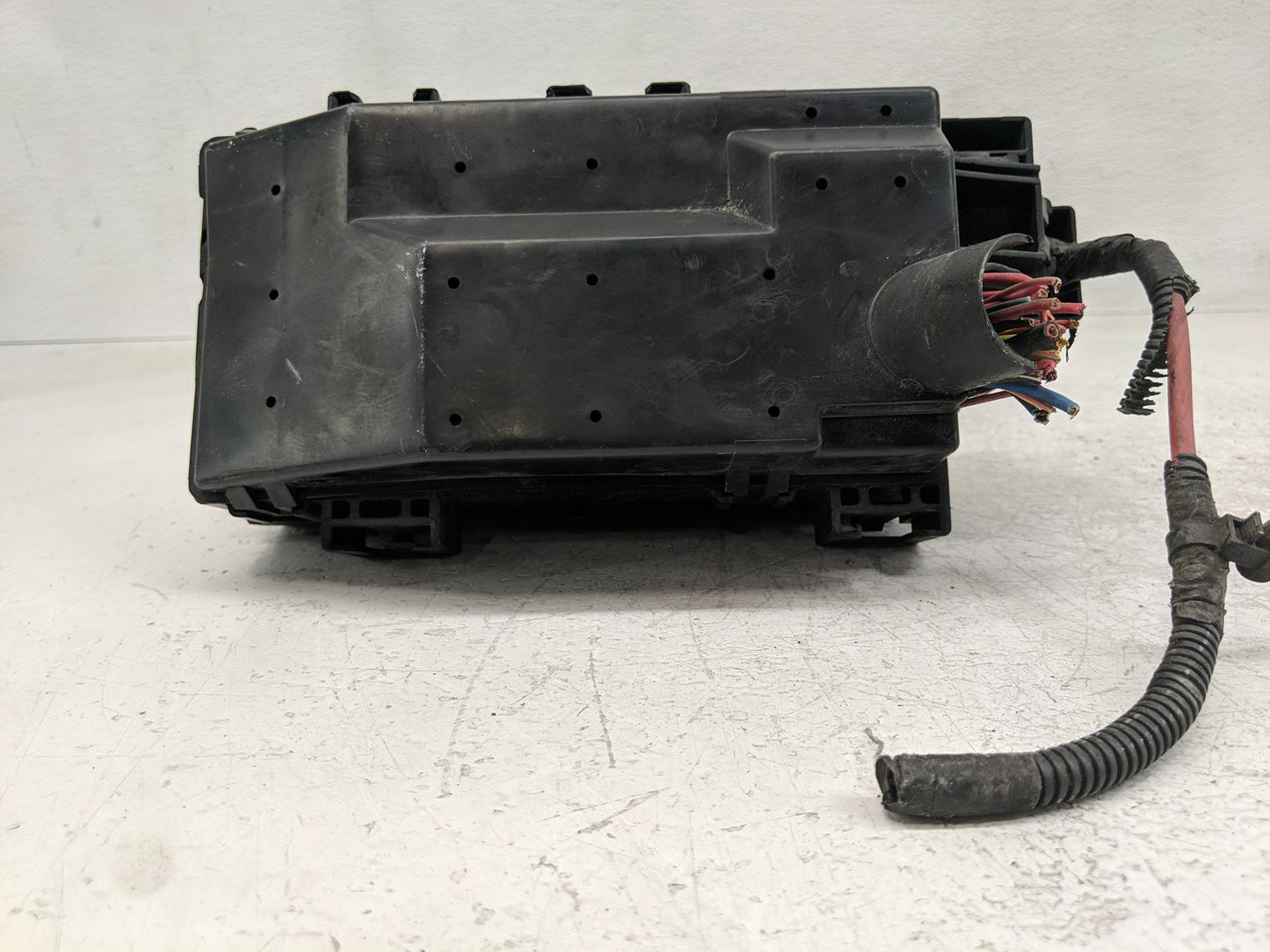 2008-2008 Jeep Commander Fusebox Fuse Box Relay Module Tipm - Oemusedautoparts1.com