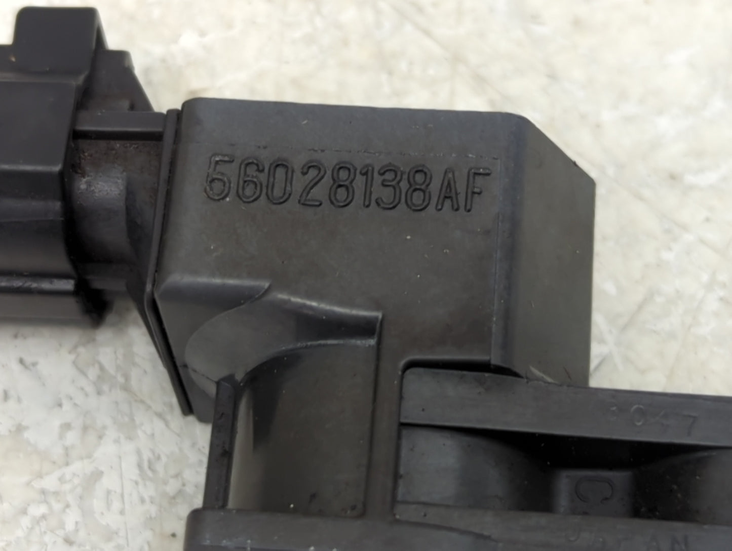 2008-2009 Jeep Commander Ignition Coil Igniter Pack - Oemusedautoparts1.com