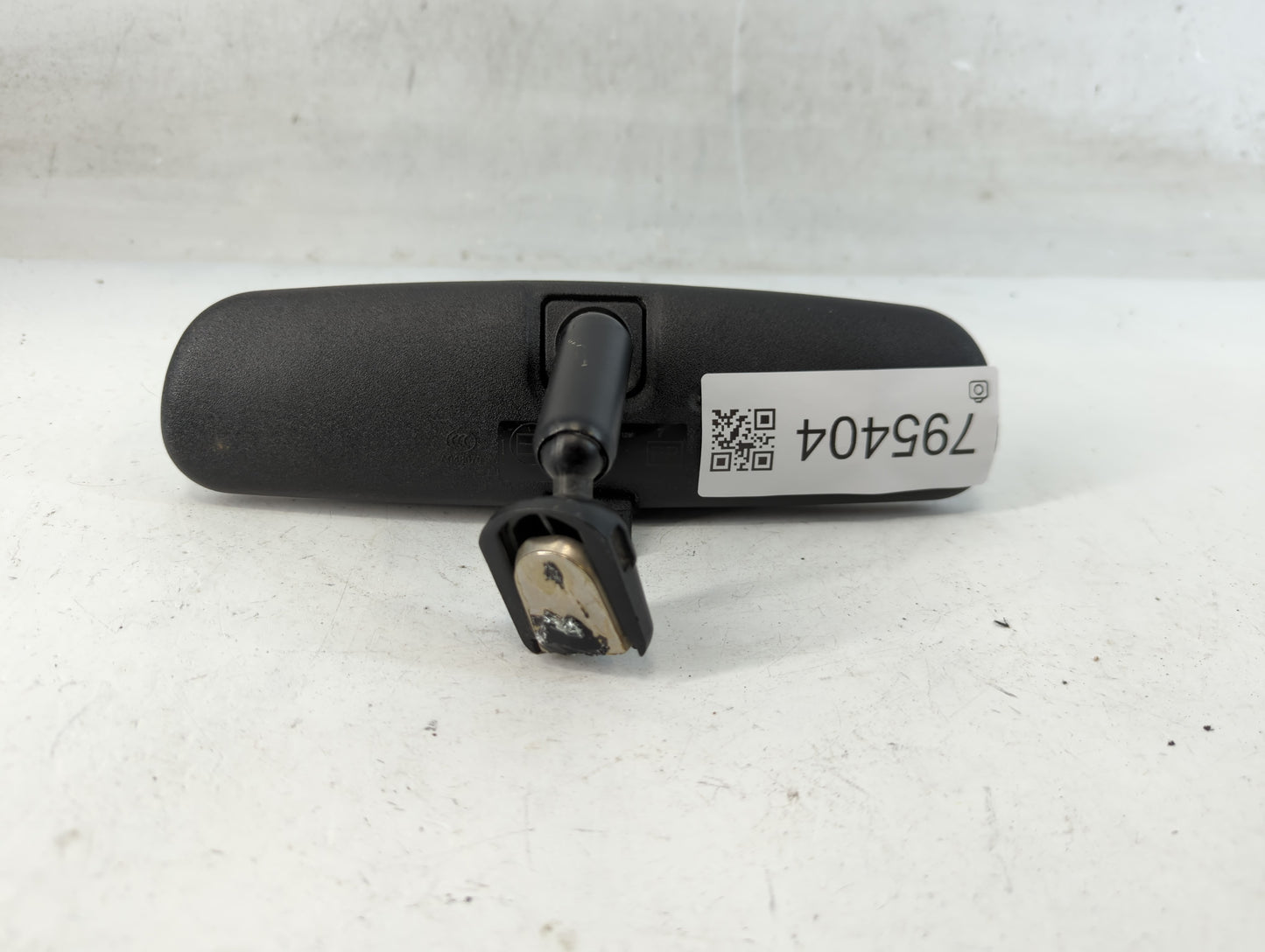 2008 Jeep Compass Interior Rear View Mirror Replacement OEM P/N:E8011681 Fits OEM Used Auto Parts - Oemusedautoparts1.com