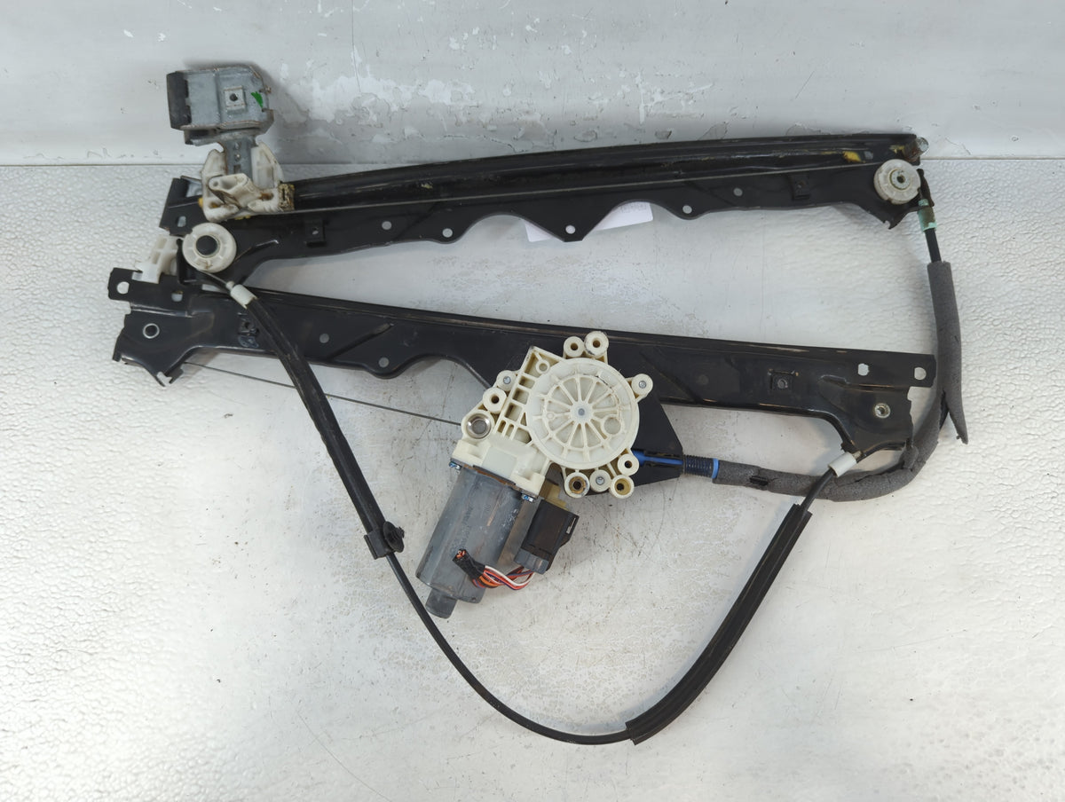 2006-2010 Jeep Grand Cherokee Driver Left Front Window Regulator 1066212 - Oemusedautoparts1.com