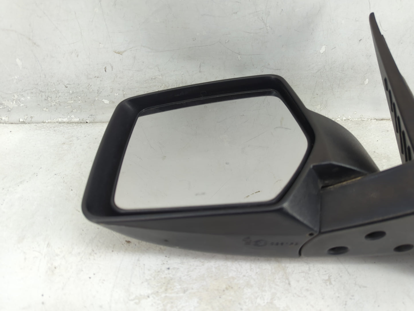 2008-2012 Jeep Liberty Driver Side View Mirror - Left Door Mirror OEM Used - Oemusedautoparts1.com