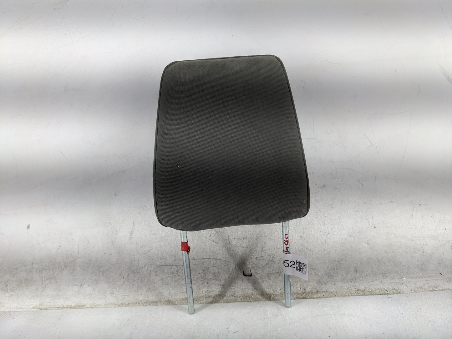 2008-2012 Jeep Liberty Headrest Head Rest Rear Center Seat Fits Fits 2008 2009 2010 2011 2012 OEM Used Auto Parts - Oemuseda