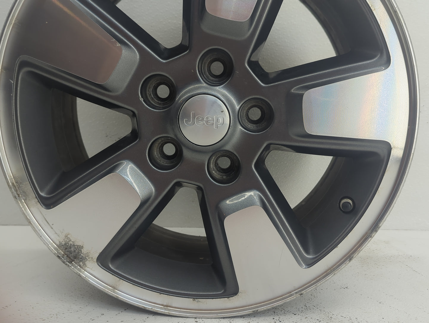 2008-2011 Jeep Liberty Oem Wheel Rim 912531 - Oemusedautoparts1.com
