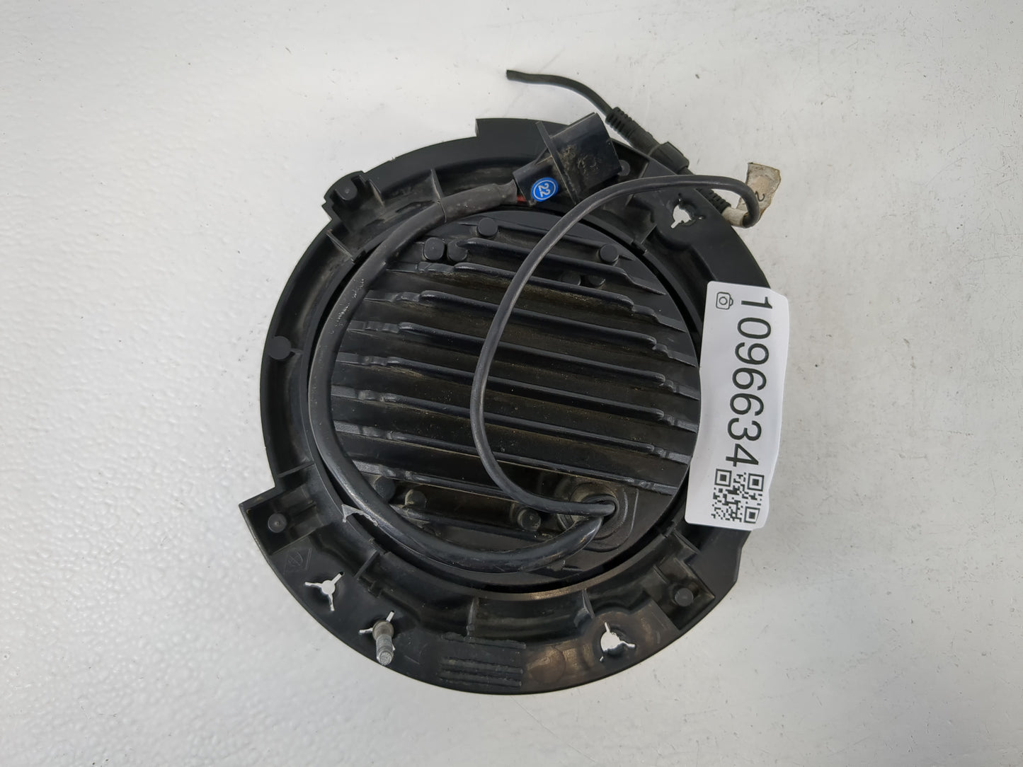 2007-2018 Jeep Wrangler Driver Left Oem Head Light Headlight Lamp - Oemusedautoparts1.com