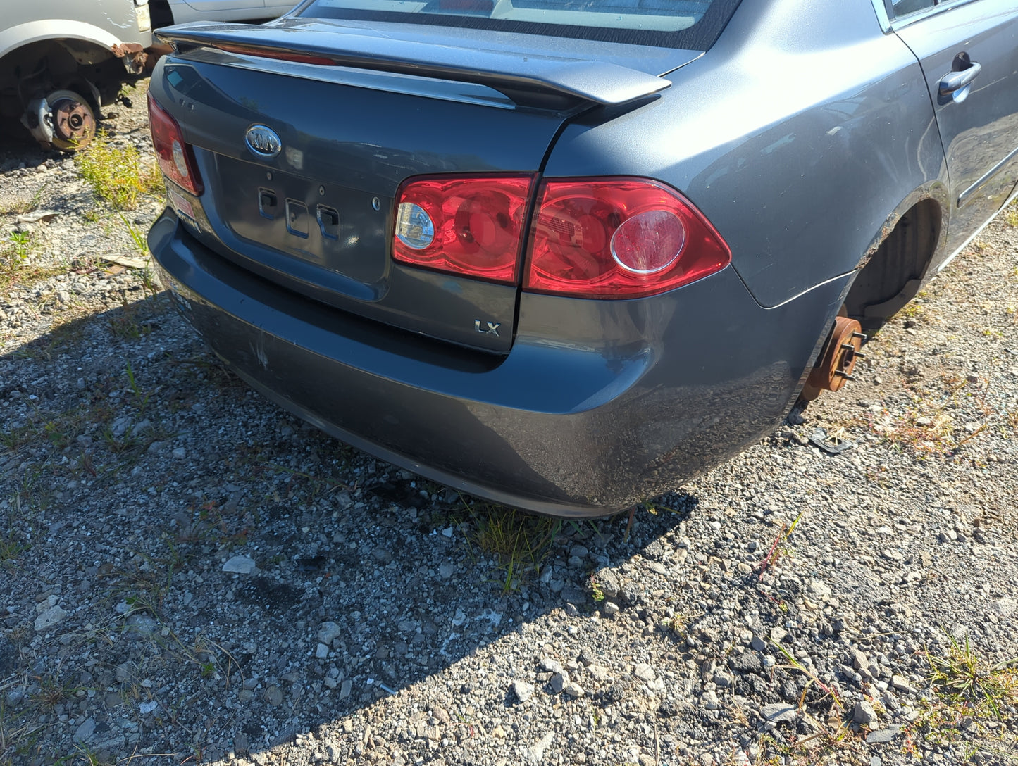 2006-2008 Kia Optima Rear Bumper Assembly Oem - Oemusedautoparts1.com