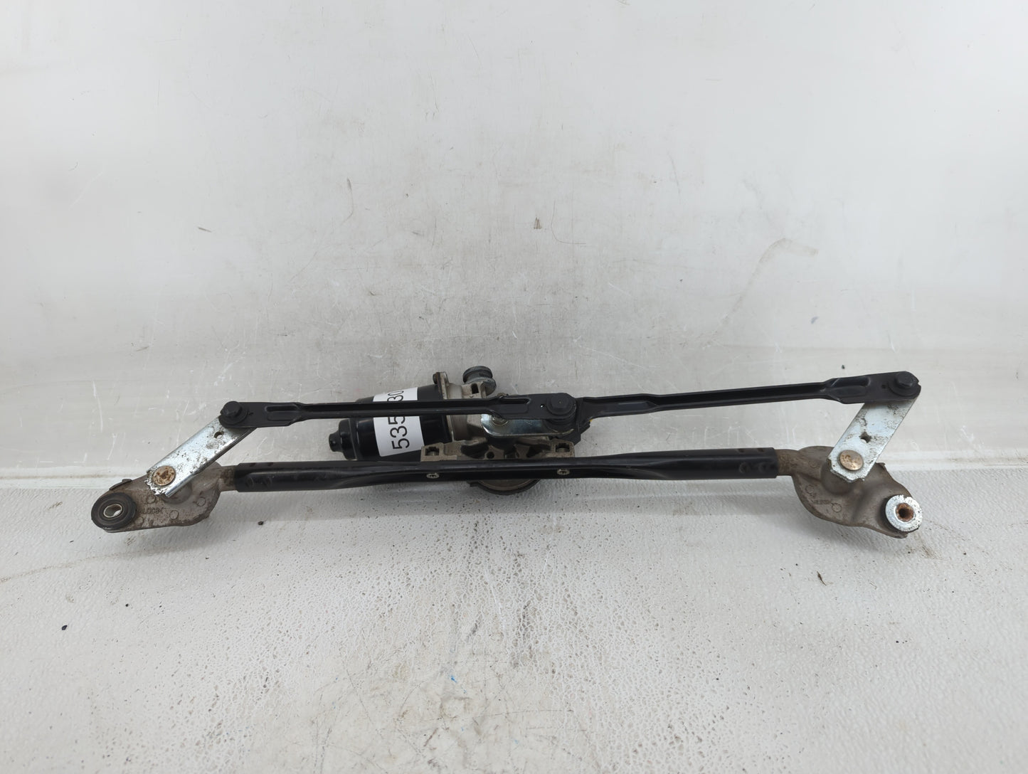 2006-2008 Kia Optima Front Windshield Wiper Motor P/N:98110-2G000 Fits Fits 2006 2007 2008 OEM Used Auto Parts - Oemusedauto