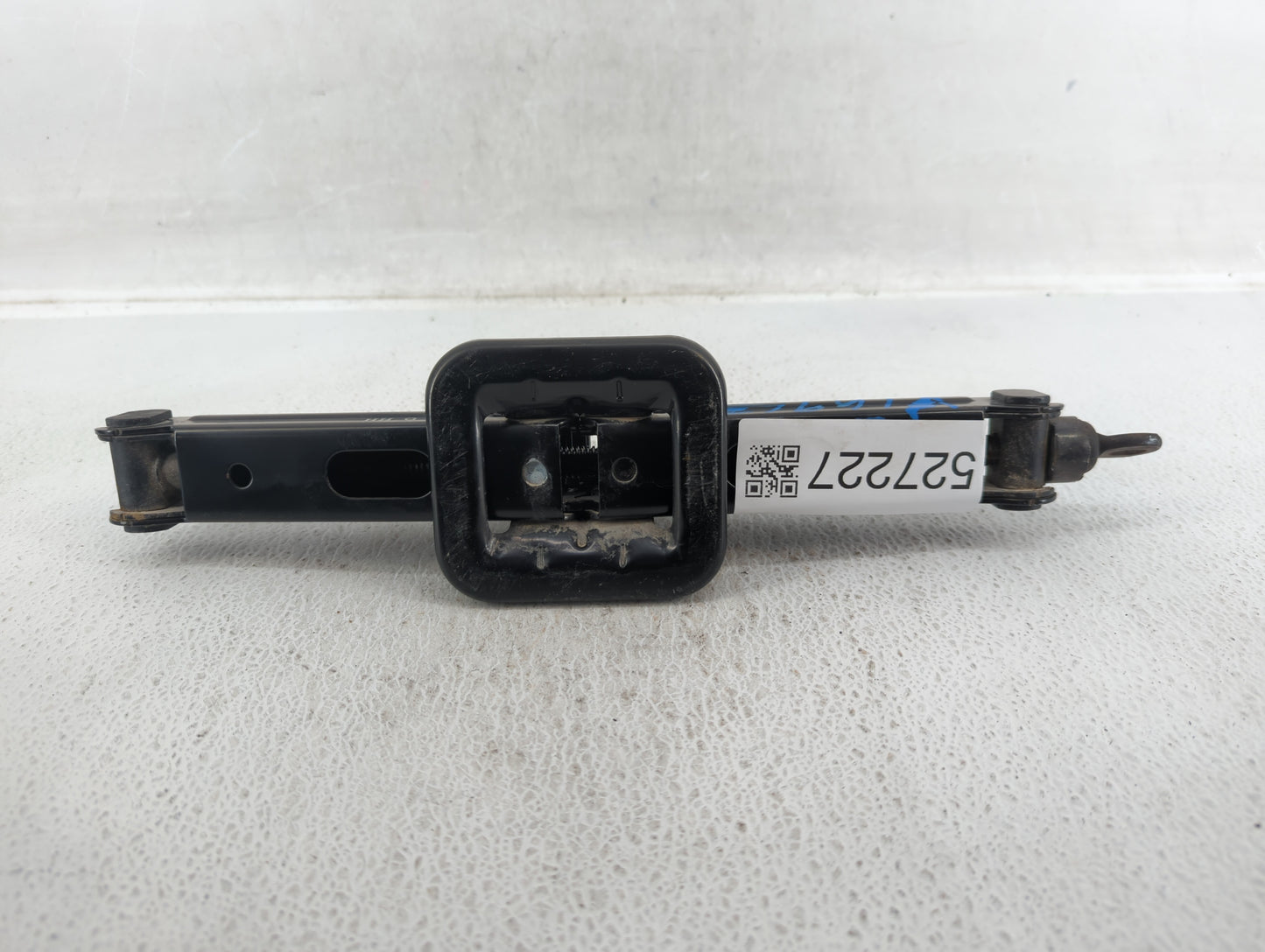 2008 Kia Spectra Spare Scissor Car Jack 527227 - Oemusedautoparts1.com