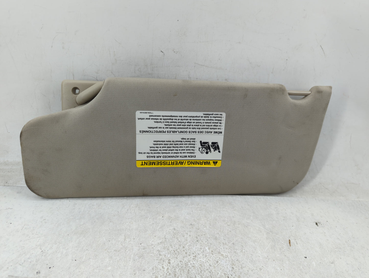 2007-2010 Lincoln Mkx Sun Visor Shade Replacement Passenger Right Mirror Fits Fits 2007 2008 2009 2010 OEM Used Auto Parts -