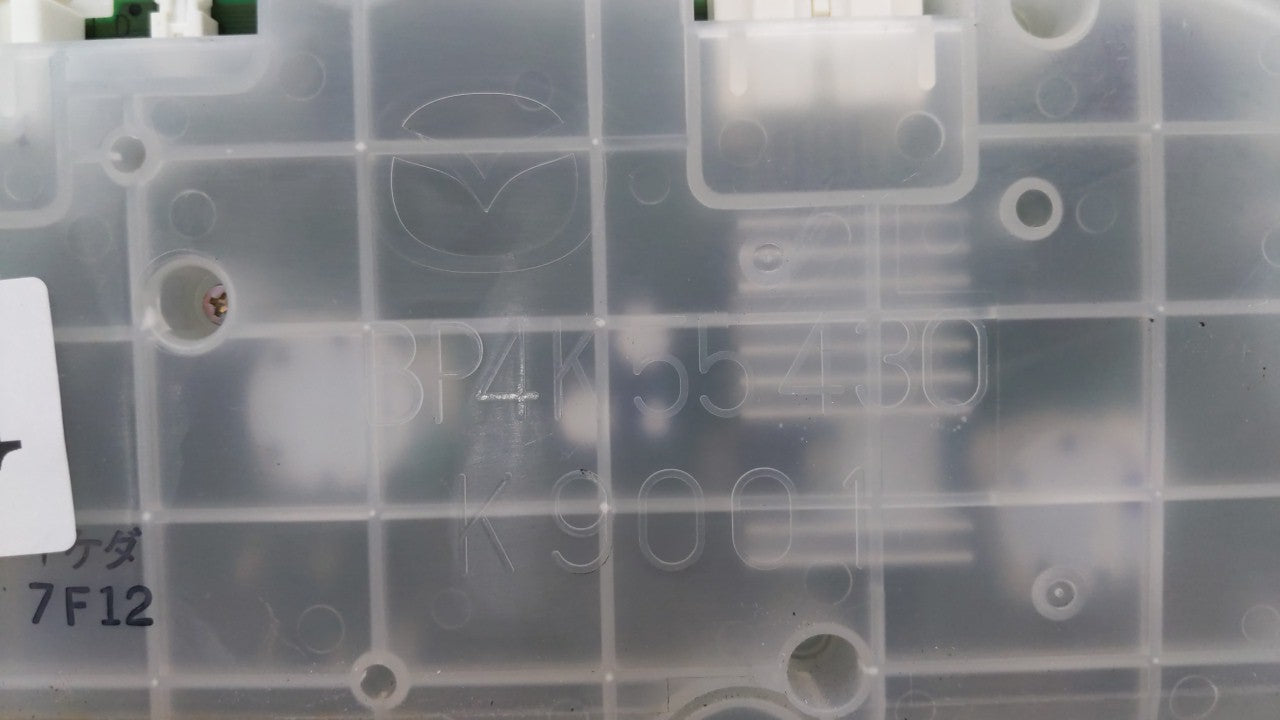 2007-2009 Mazda 3 Instrument Cluster Speedometer Gauges P/N:85 BAS1 A Fits Fits 2007 2008 2009 OEM Used Auto Parts - Oemused