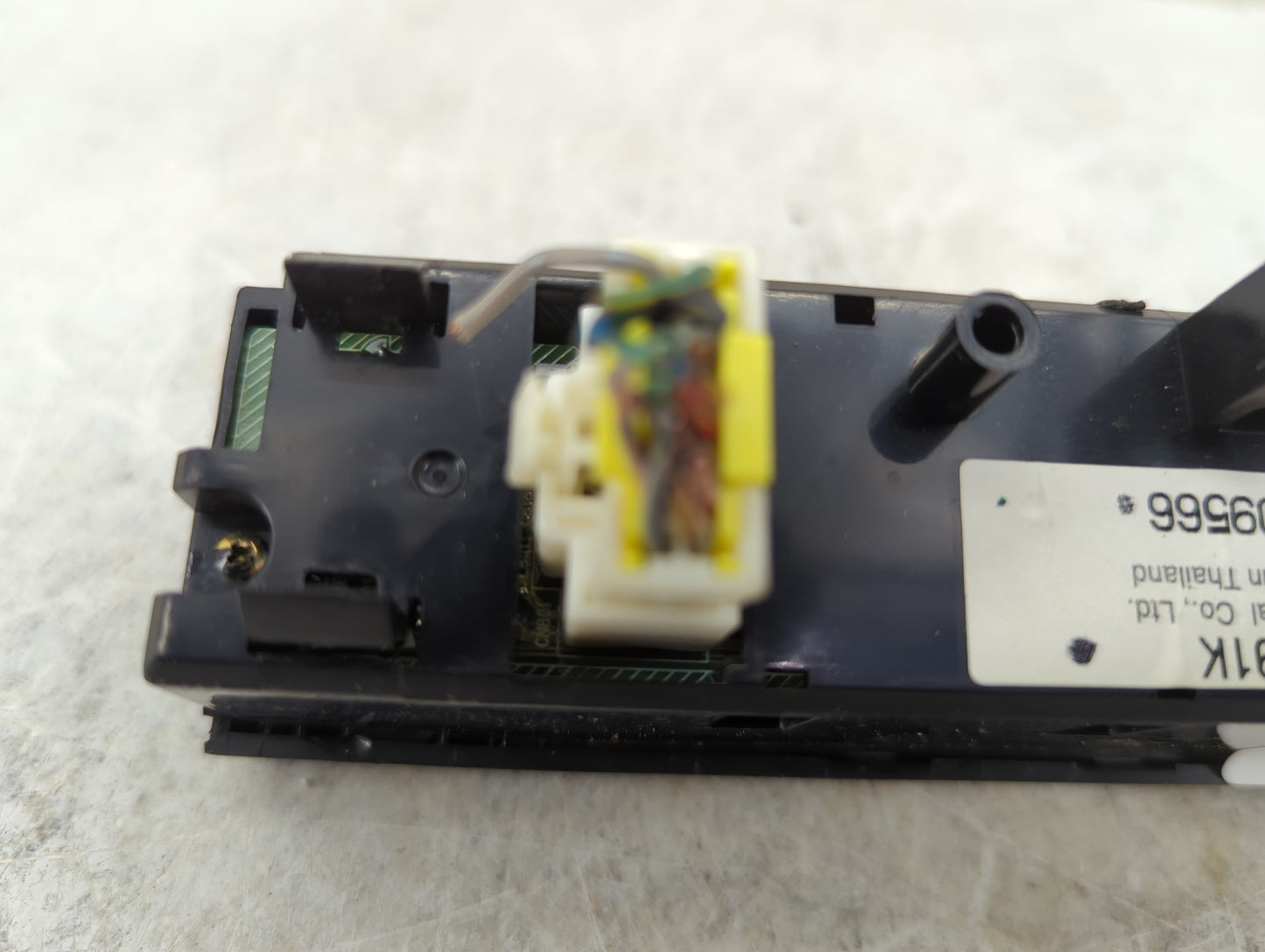 2008 Mazda 6 Digitial Dash Clock P/N:CA-DM4491K Fits OEM Used Auto Parts - Oemusedautoparts1.com