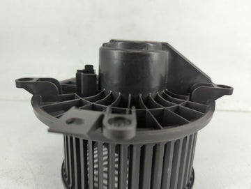 2007-2008 Mazda 6 Heater AC Blower Motor P/N:SN-245485 Fits Fits 2007 2008 OEM Used Auto Parts