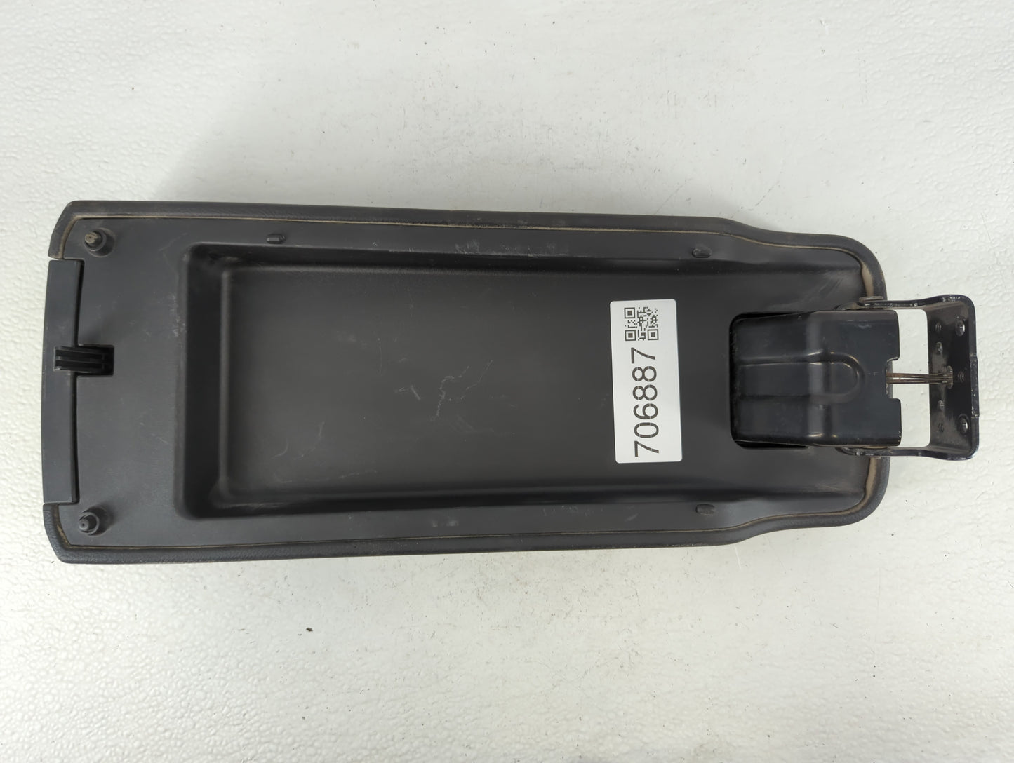 2007-2009 Mazda Cx-7 Center Console Armrest Cover Lid Fits Fits 2007 2008 2009 OEM Used Auto Parts - Oemusedautoparts1.com