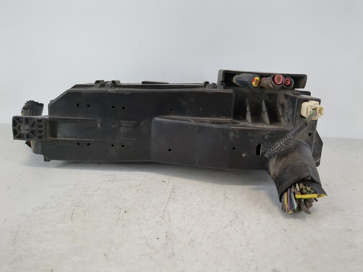 2008 Mazda Tribute Fusebox Fuse Box Panel Relay Module P/N:8L8T-14A003-AE Fits Fits 2006 2007 2009 OEM Used Auto Parts - Oem