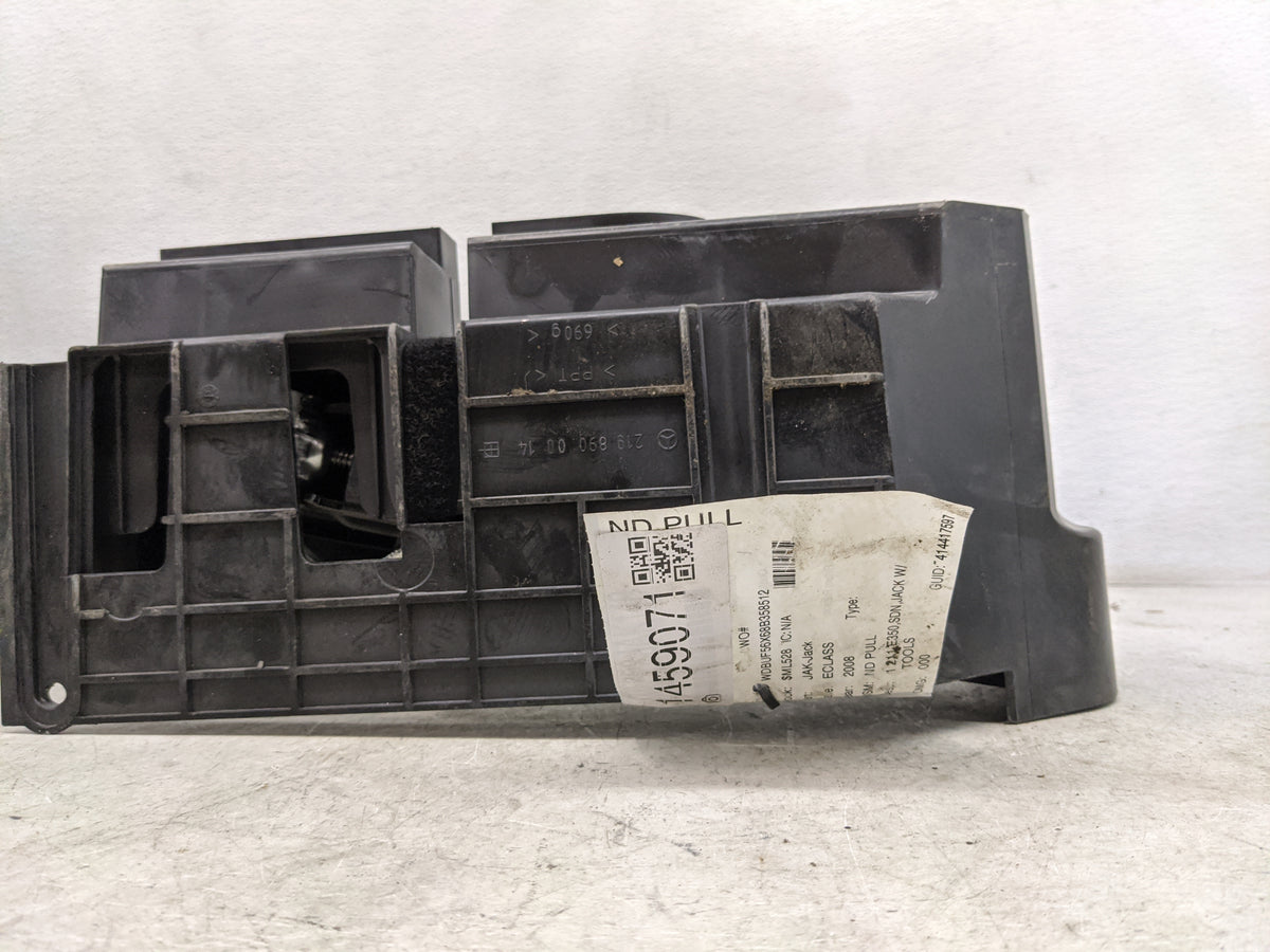 2008 Mercedes-benz E-class Spare Scissor Car Jack - Oemusedautoparts1.com
