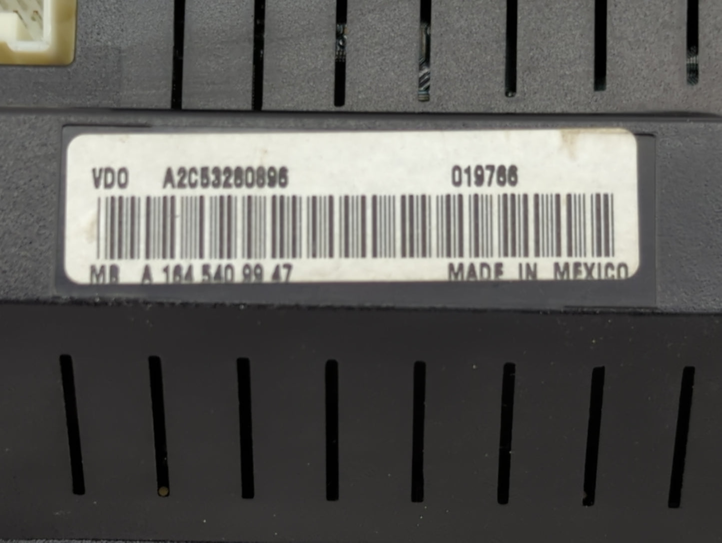 2008 Mercedes-Benz Ml Instrument Cluster Speedometer Gauges P/N:A2C53280896 A1645409947 Miles:158K Fits OEM Used Auto Parts