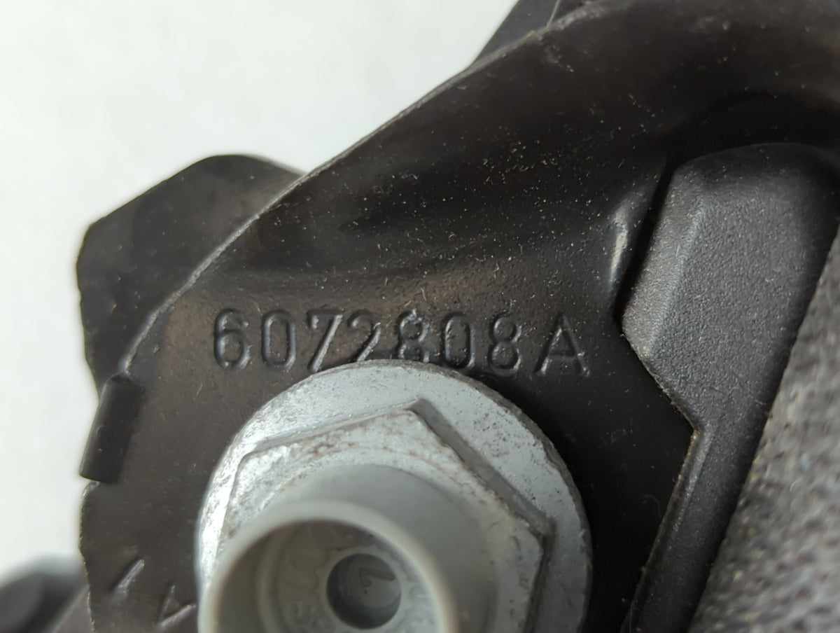 2007-2008 Mercedes-benz Ml350 Passenger Right Seat Belt Front Retractor 687132 - Oemusedautoparts1.com