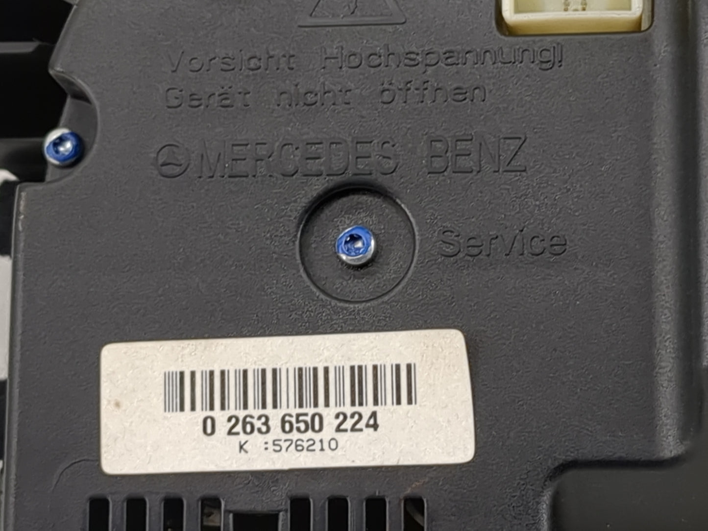 2009 Mercedes-Benz S550 Instrument Cluster Speedometer Gauges P/N:0263650224 Miles: Fits OEM Used Auto Parts - Oemusedautopa