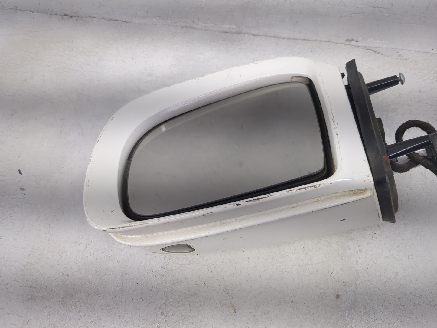2008 Mercedes Ml-Class Driver Side View Mirror - Left Door Mirror OEM Used - Oemusedautoparts1.com